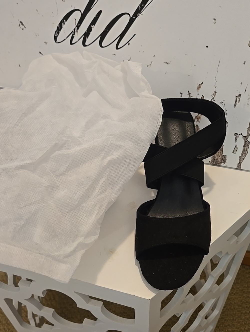 Black Criss-Cross Chunky Heel Suedette Sandals Size 40 Or 9 US - Picture 13 of 13